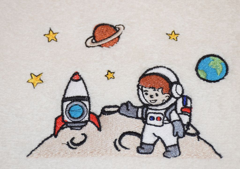 Astronaute.jpg (120 KB)